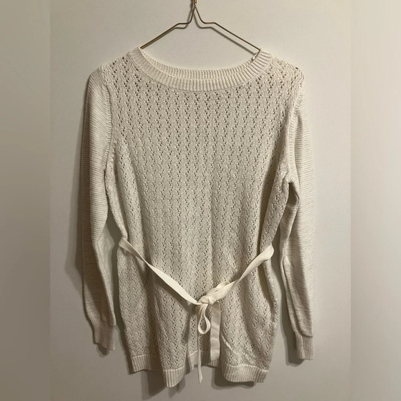 Liz Lange Maternity Crew Neck Pullover Sweater with sparkle weave womens small - Picture 2 of 11